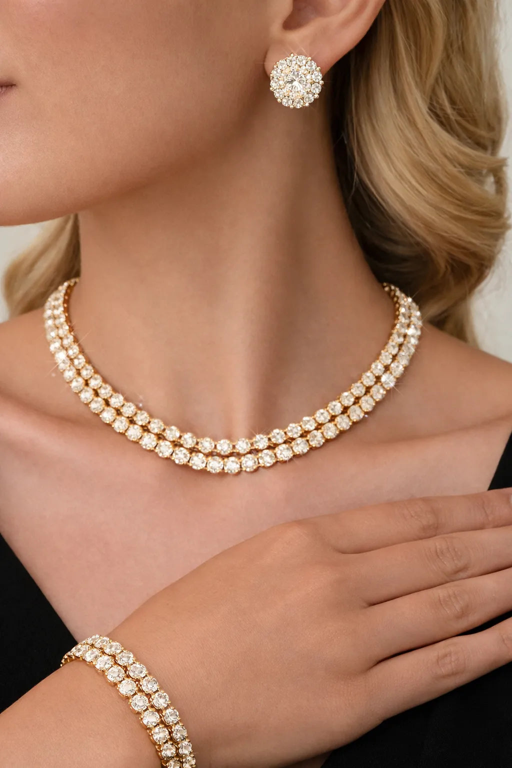 Parure De Bijoux Fantaisie Dorée Pour Mariage Ou Soirée - Occasion