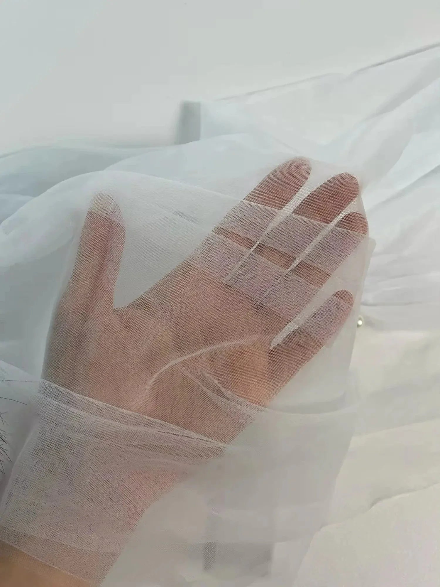 Cape de Mariee Transparente vue de dos