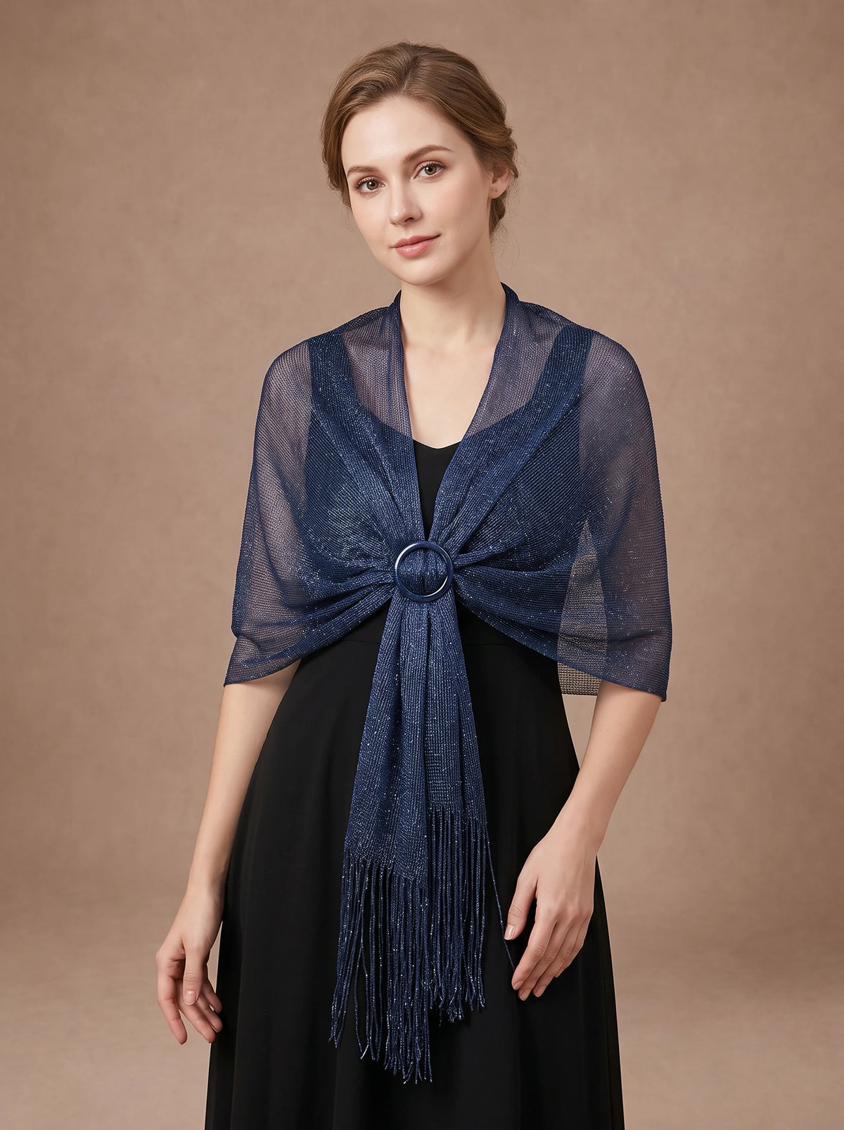 Étole bleu marine à franges avec anneau pour mariage