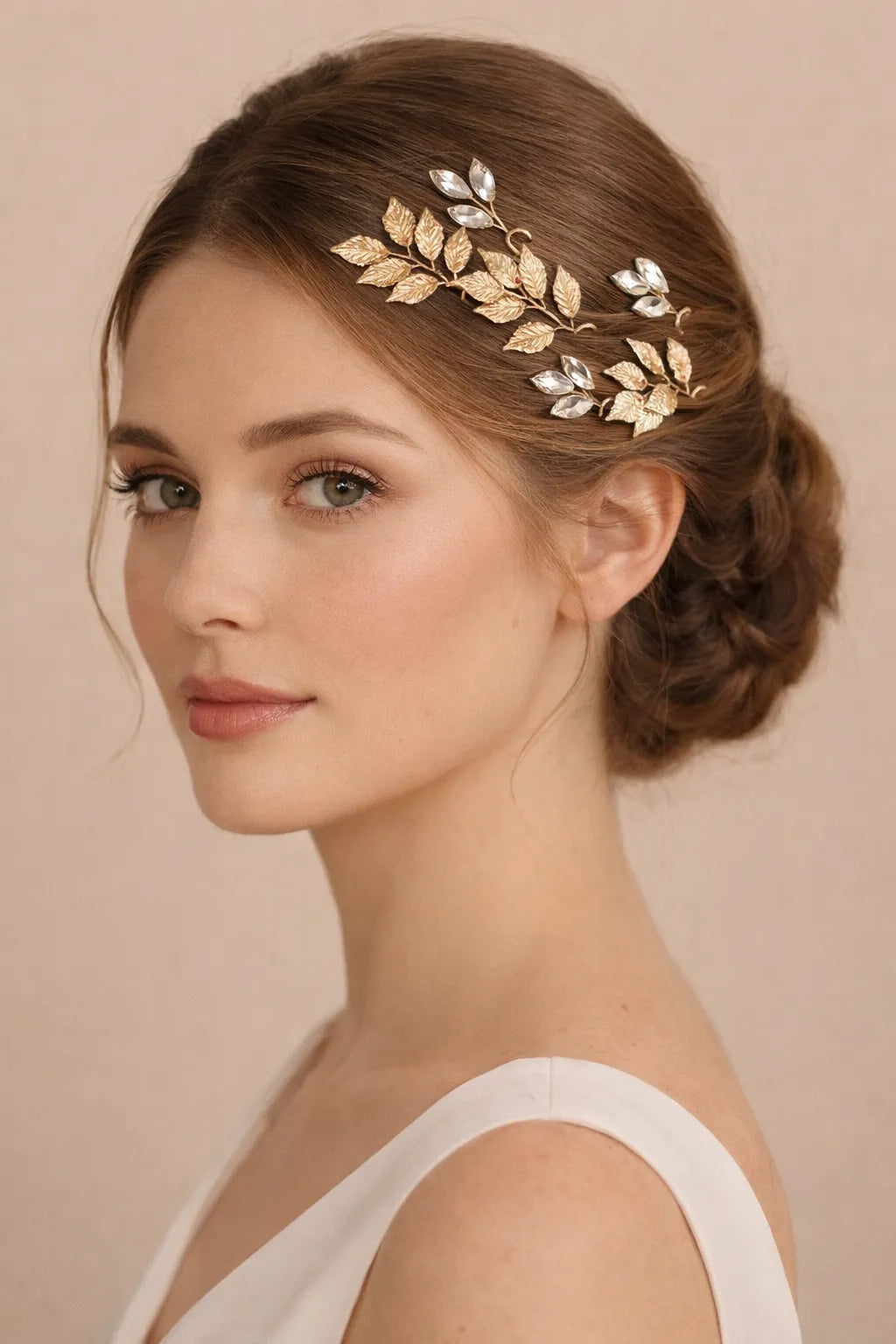 Pic chignon dorée mariage