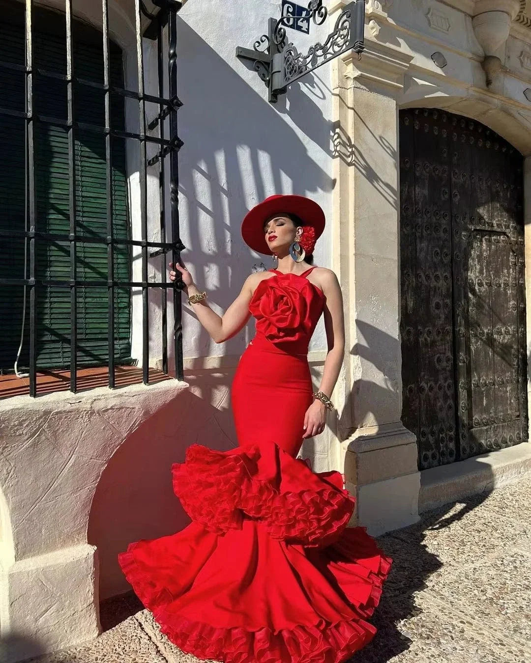 Robe de mariée espagnole rouge – Bohelle - Main Image
