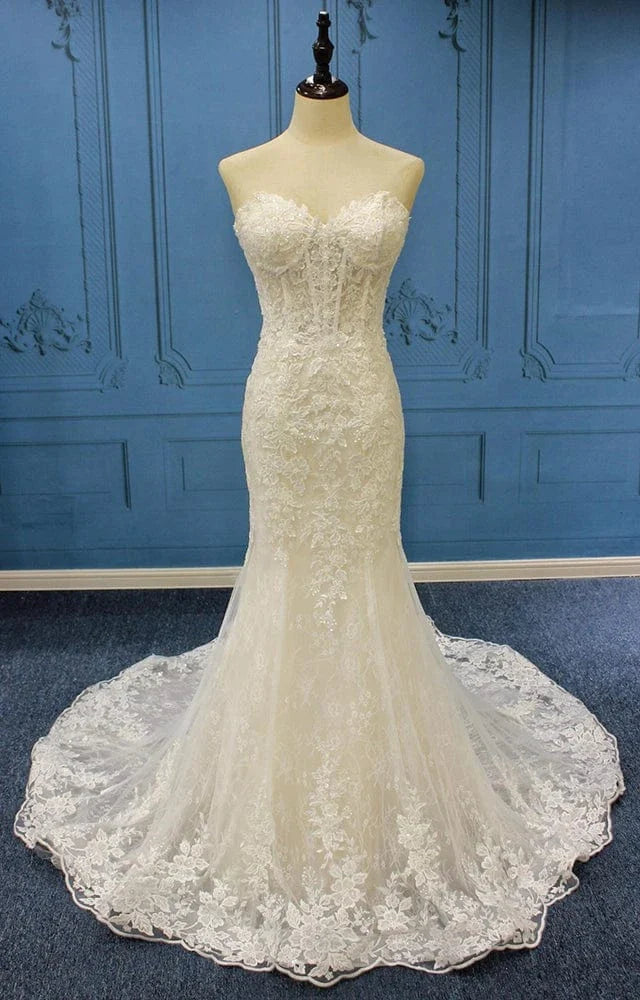 Robe de mariée sirène bustier cœur en dentelle