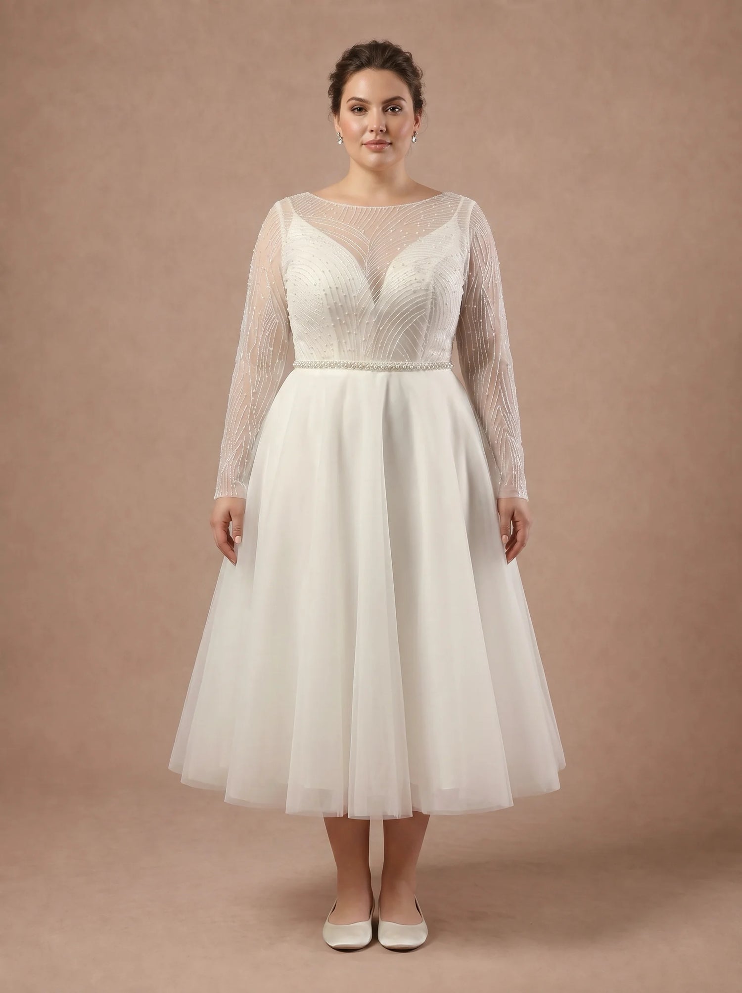 Robe de mariée Courte Grande Taille à Manches Longues