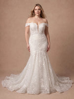 Robe de mariée sirène femme ronde à bustier corseté en dentelle