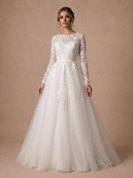 Robe de mariée en tulle fluide à manches longues