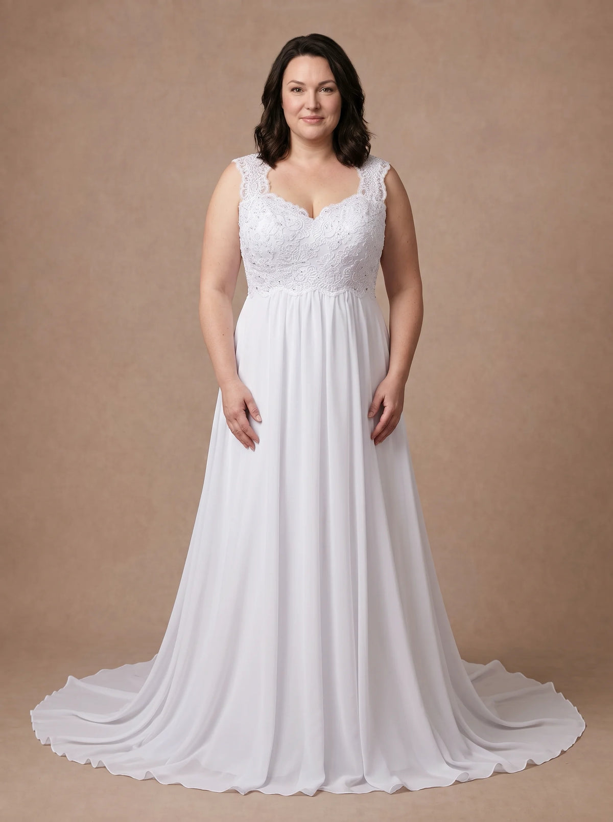 Robe de mariée femme ronde à bustier en dentelle et dos lacé