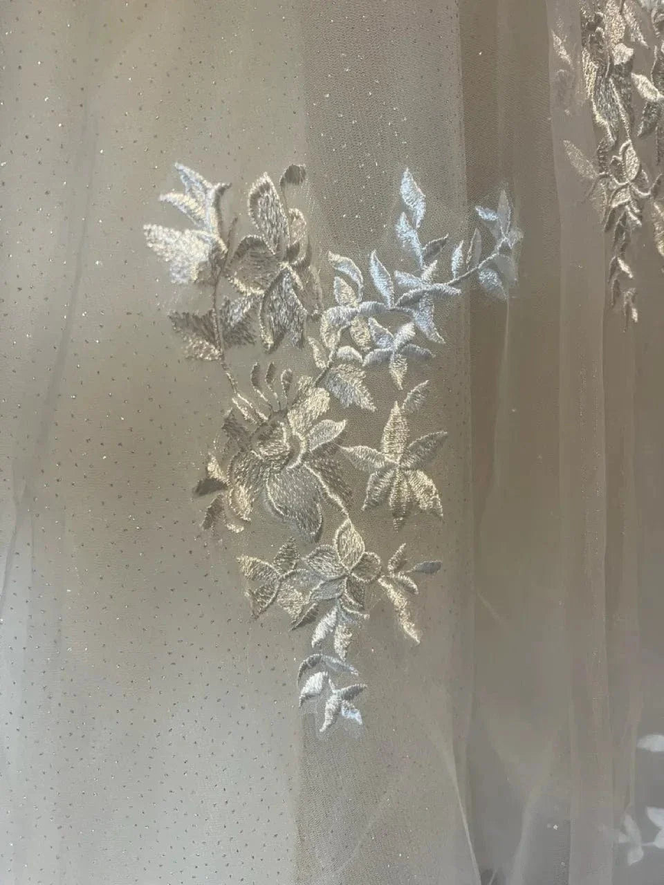 Robe de mariée boheme ivoire – vue détaillée