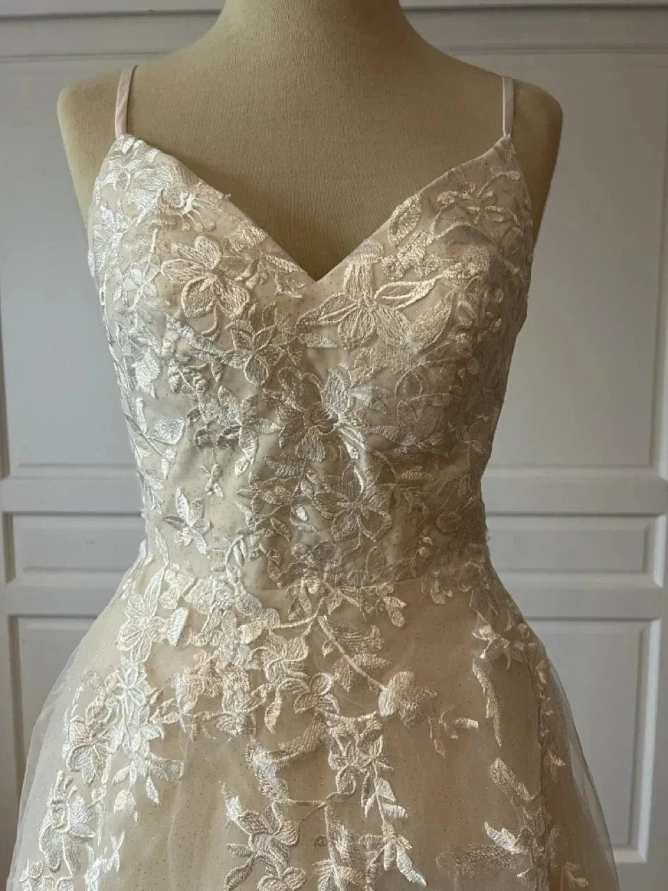 Robe de mariée boheme ivoire – vue détaillée