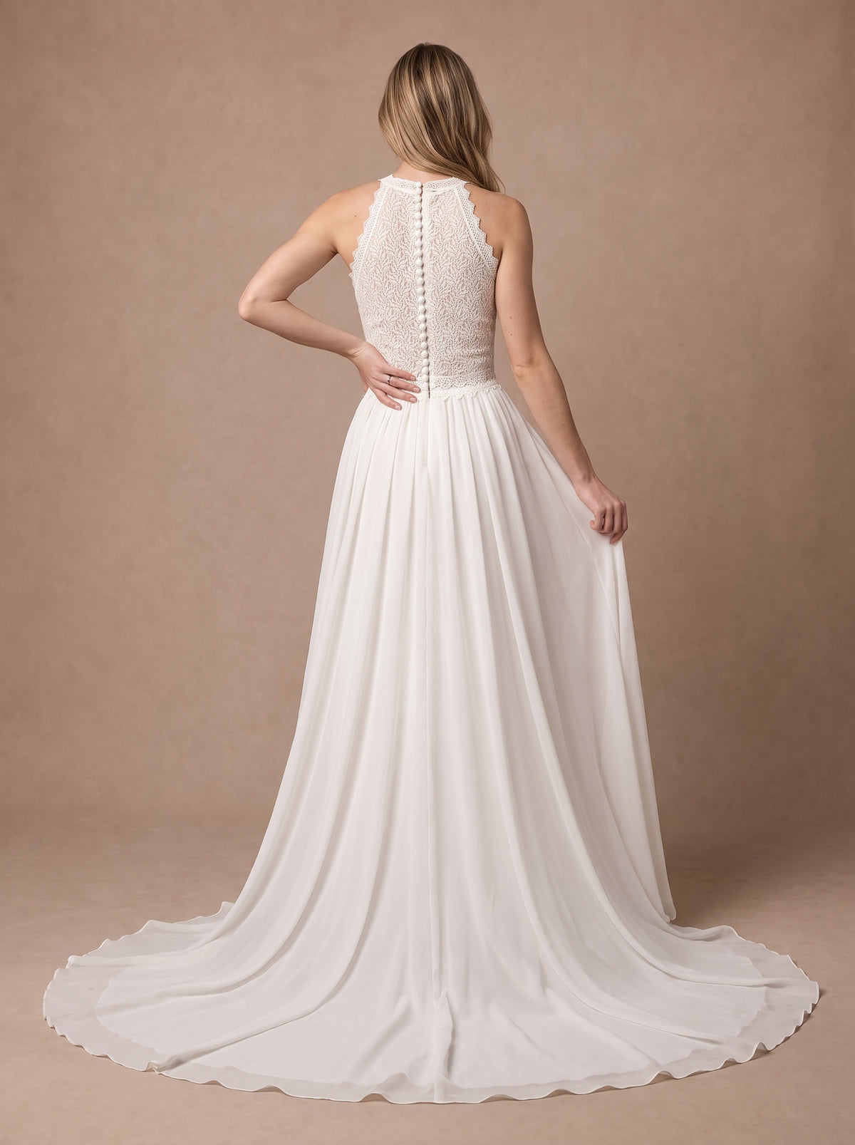 Robe bohème pour mariage civil — Modèle — dos