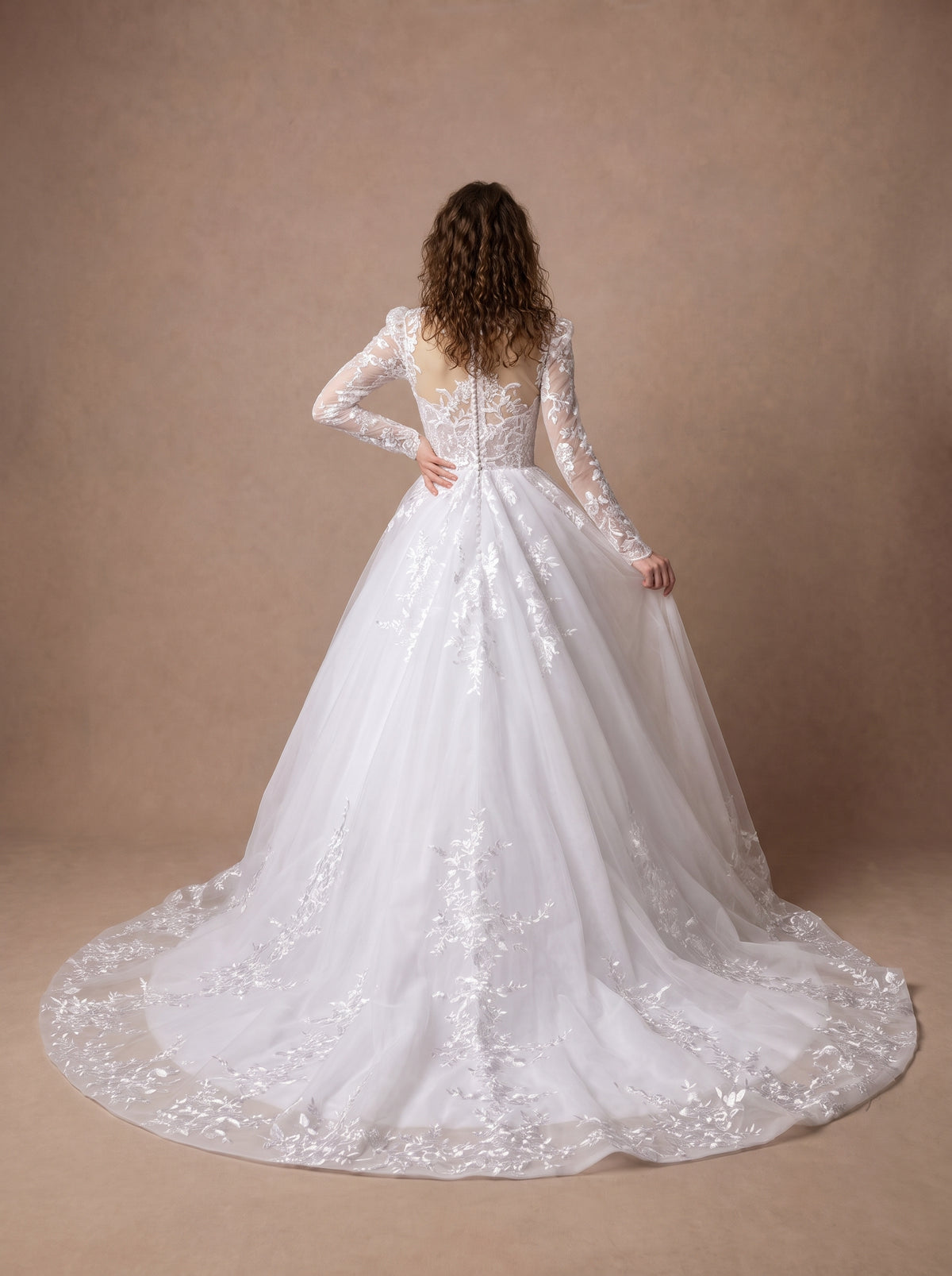 Robe de mariée bohème à manches longues — Modèle — dos