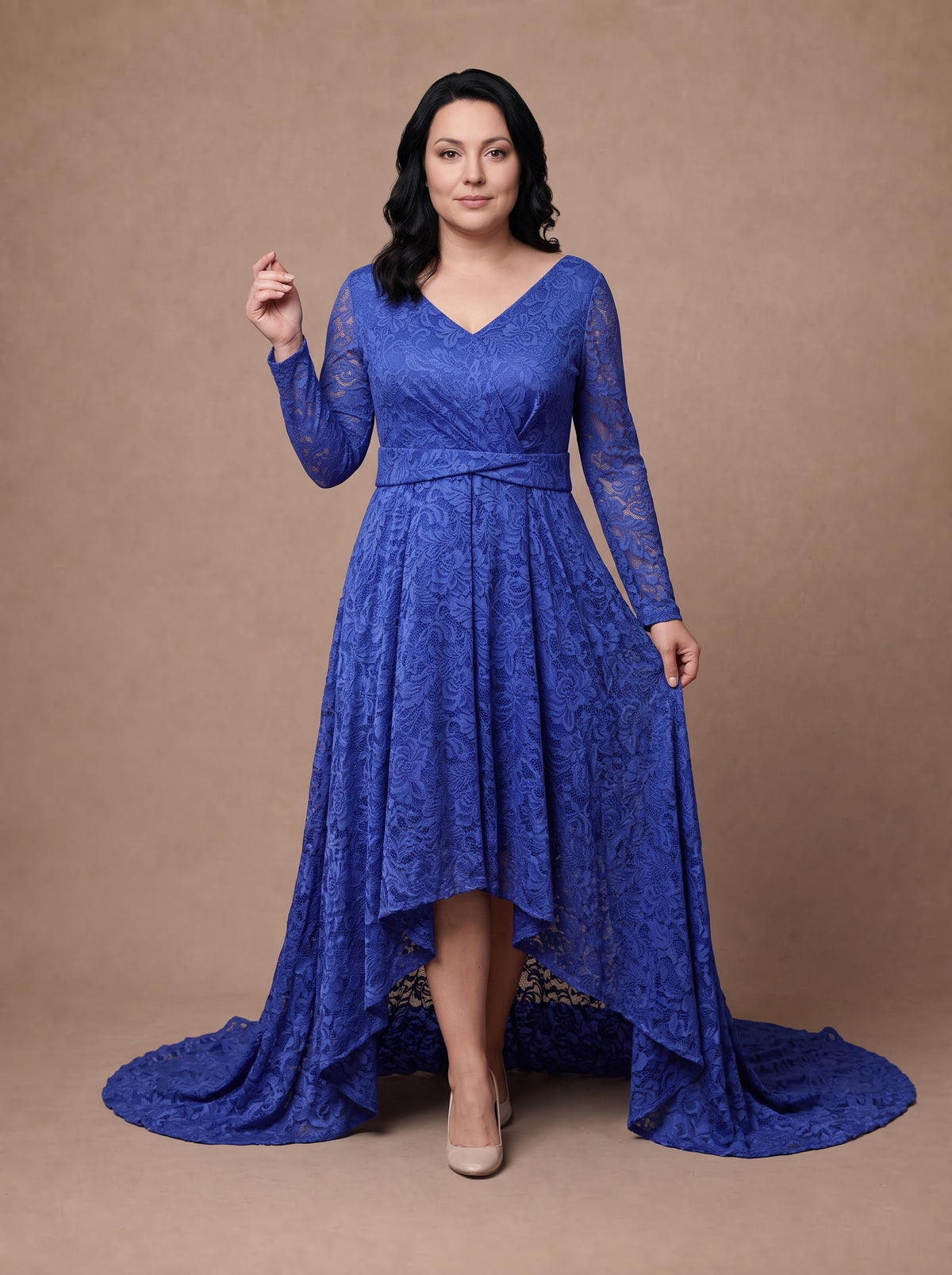 Robe de mariée bohème bleue pour femme ronde — Modèle — face