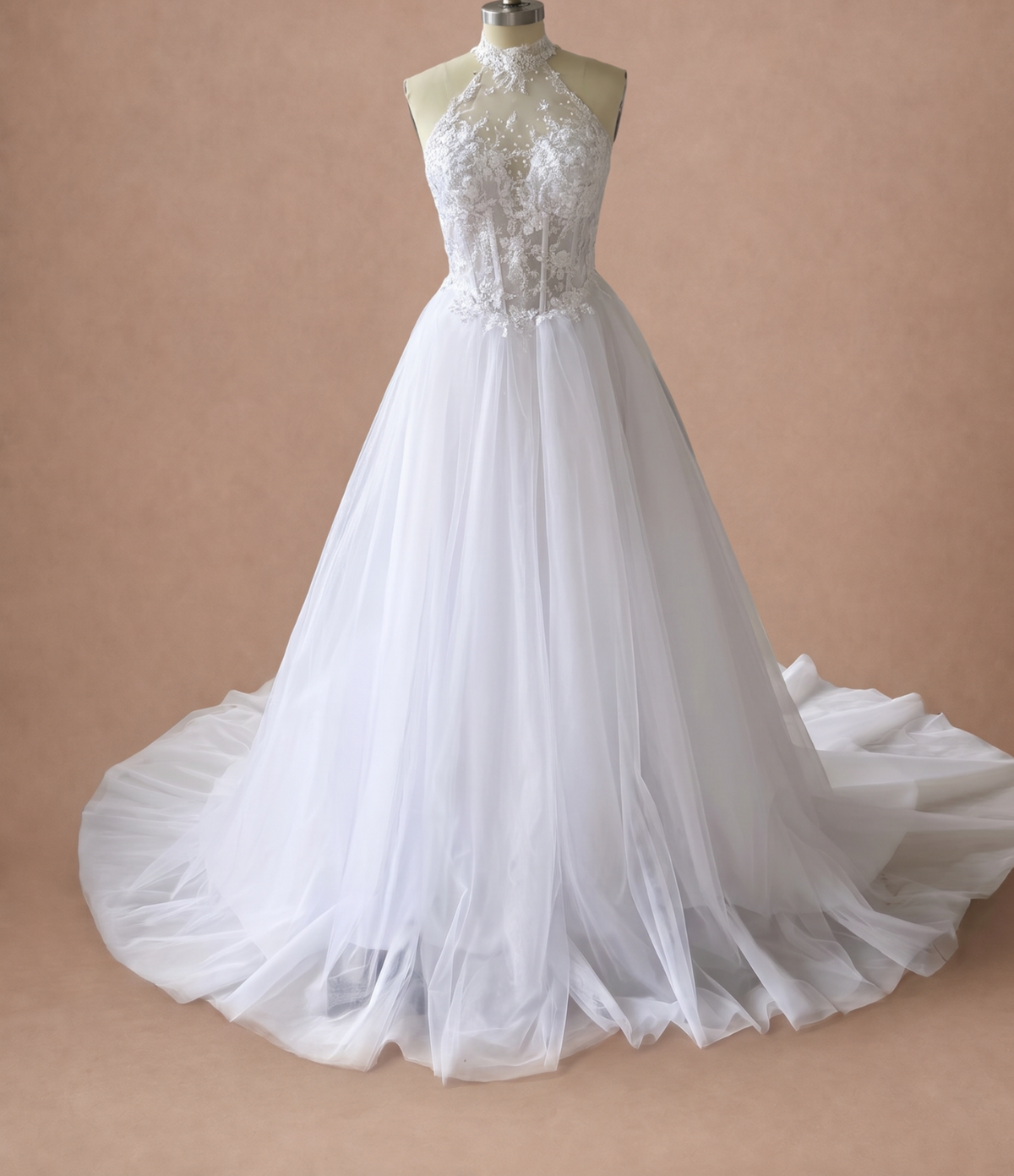 Robe de mariée bohème vintage à col montant en dentelle — Mannequin — face entière