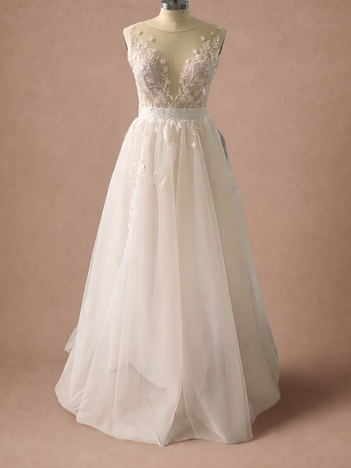 Robe de mariée champêtre champagne en tulle brodé — Mannequin — face entière