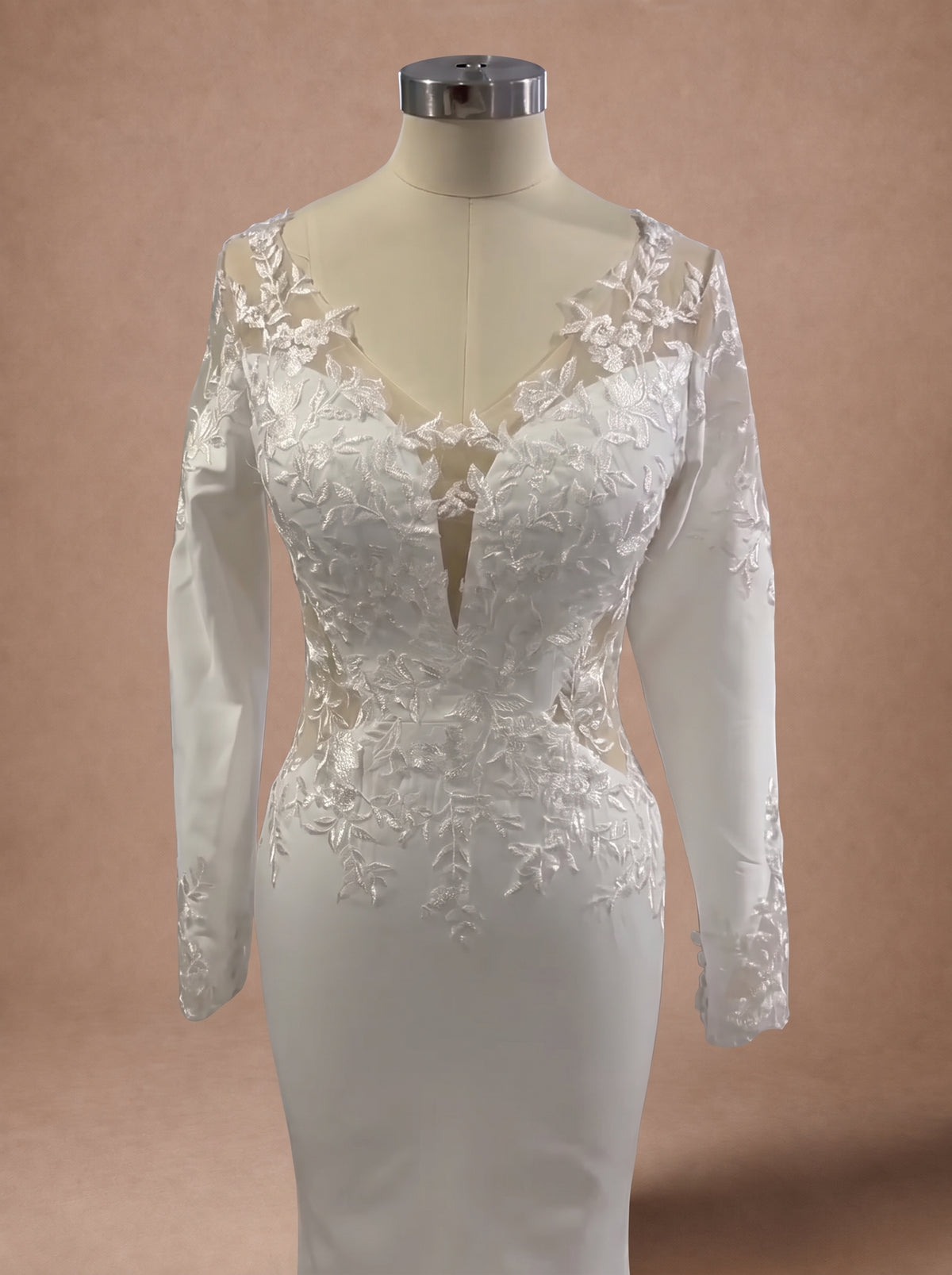 Robe de mariée Forme Sirène Trompette — Mannequin — détail buste