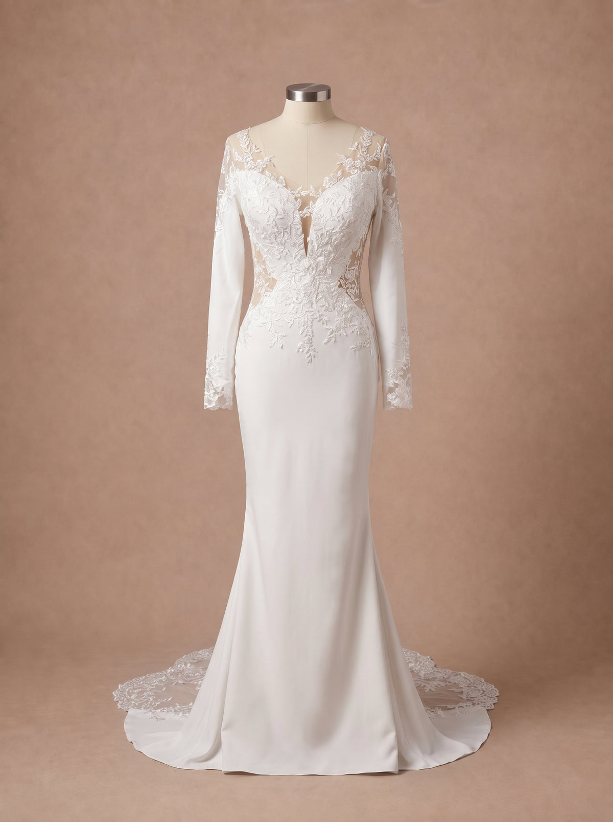 Robe de mariée Forme Sirène Trompette — Mannequin — face entière