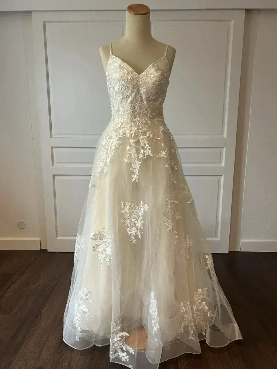 Robe de mariée boheme ivoire – vue détaillée