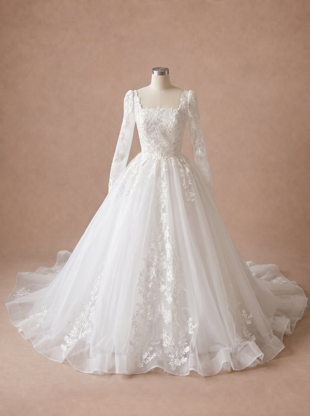Robe de mariée champêtre esprit nature — Mannequin — face entière
