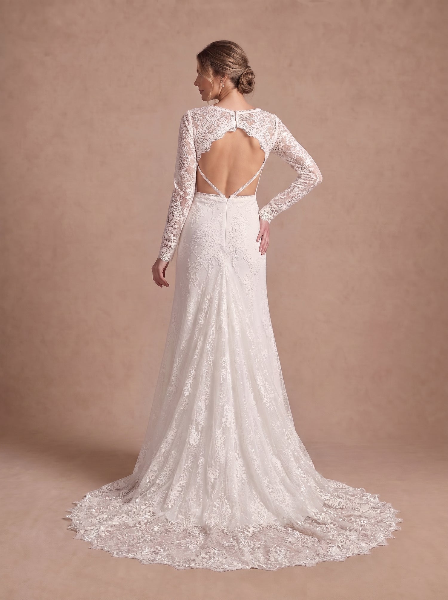 Robe de mariée plage bohème — Modèle — dos