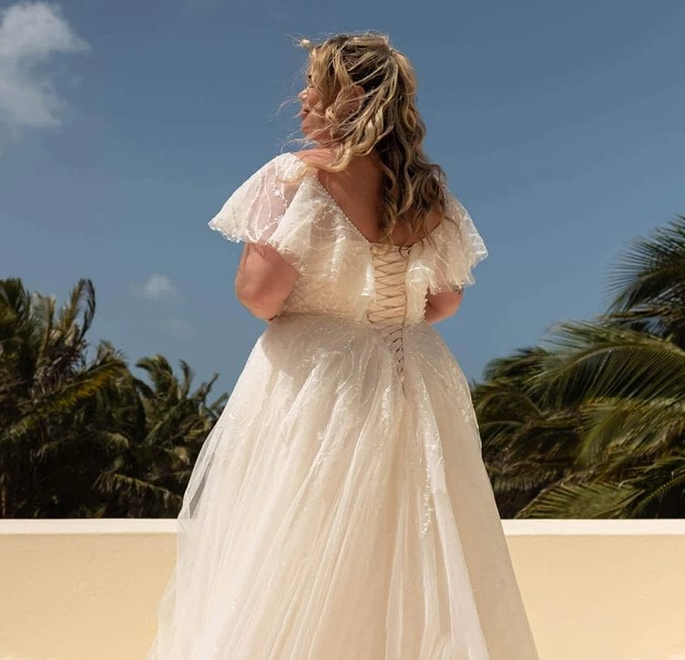 Robe de mariée pour femme ronde et petite – Bohelle