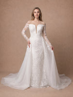 Robe de mariée sirène princesse à strass avec traîne amovible — Modèle — face