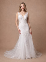 Robe de mariée sirène à dos nu en dentelle — Modèle — face