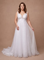 Robe de mariée taille empire femme ronde — Modèle — face
