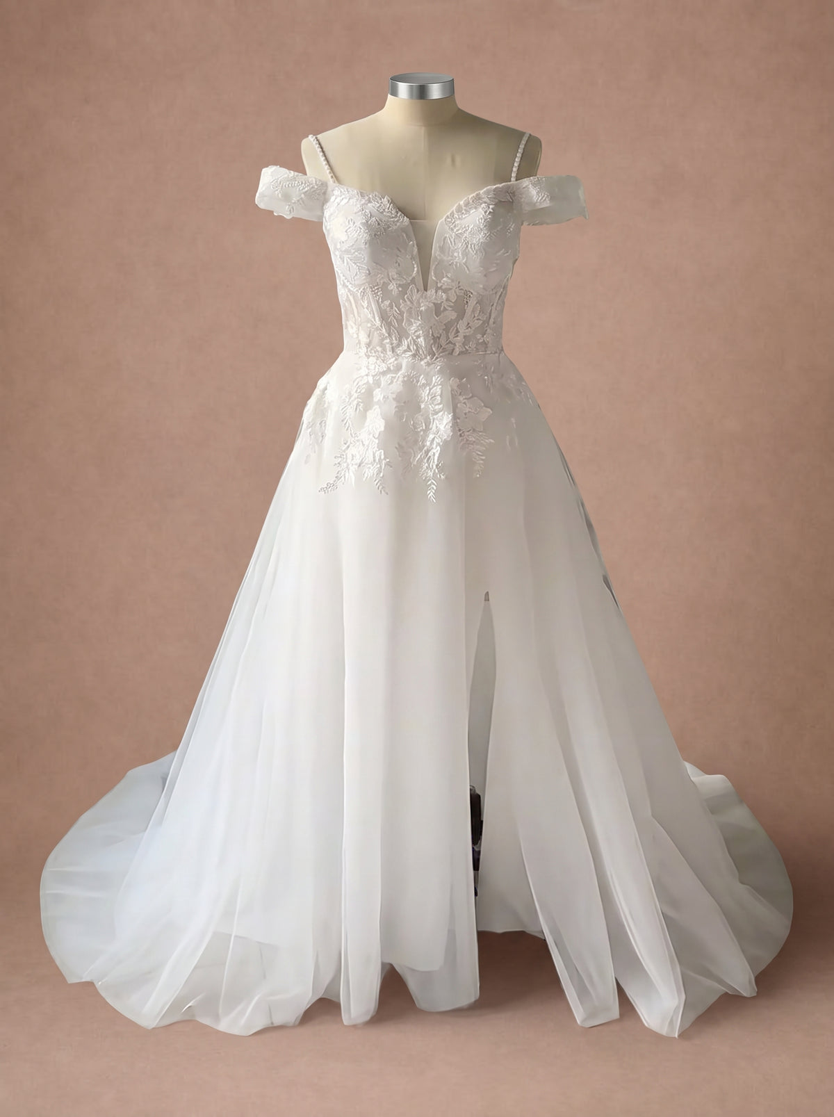 Robe trapèze en ivoire pour mariage civil — Mannequin — face entière